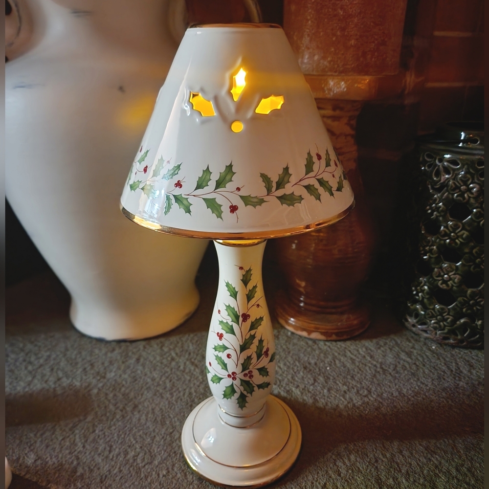 Lenox Holiday (Dimension) Tea Light/votive Candle Tall Lamp with Shade